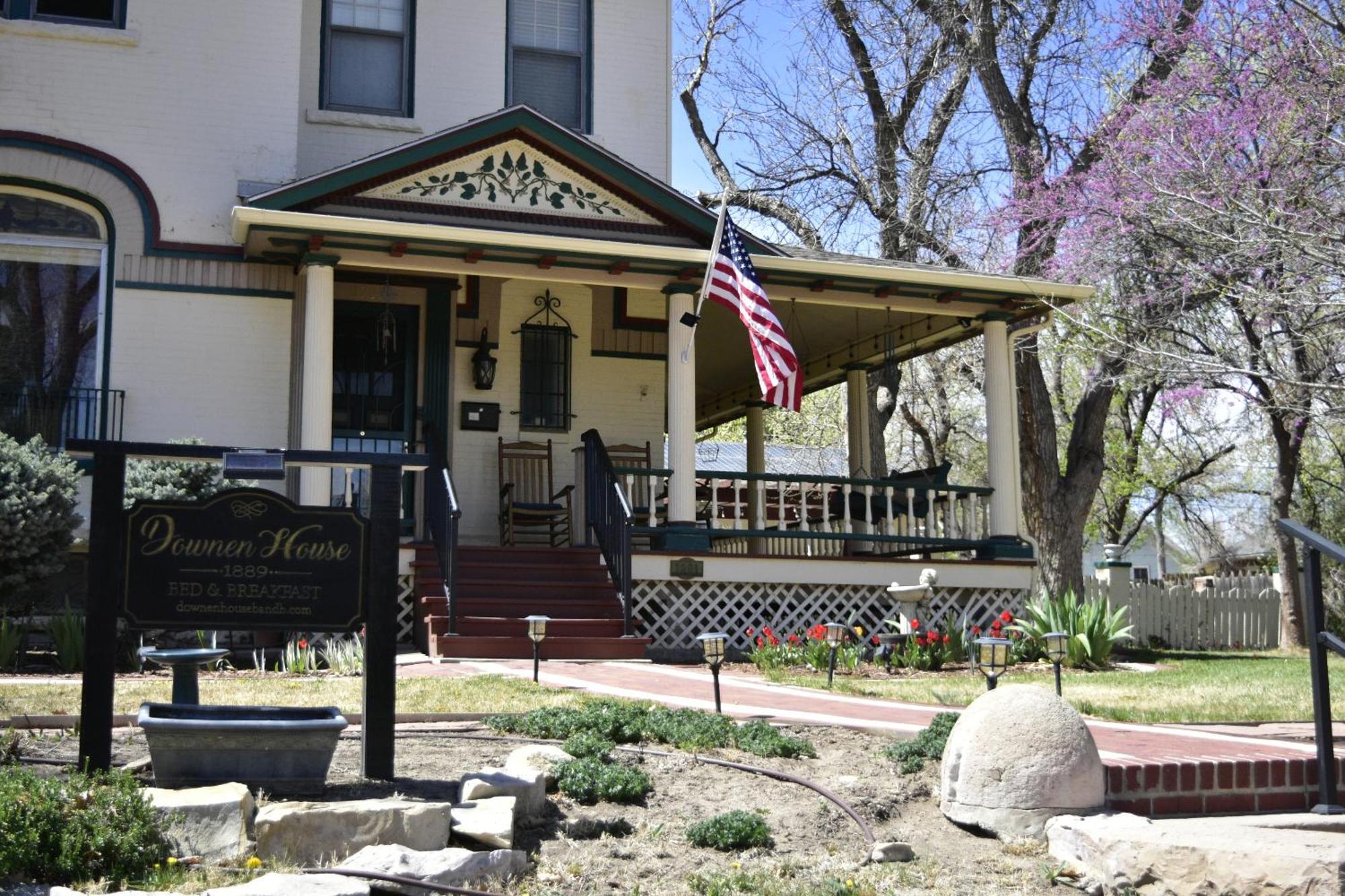 Downen House Bed & Breakfast Pueblo Eksteriør bilde